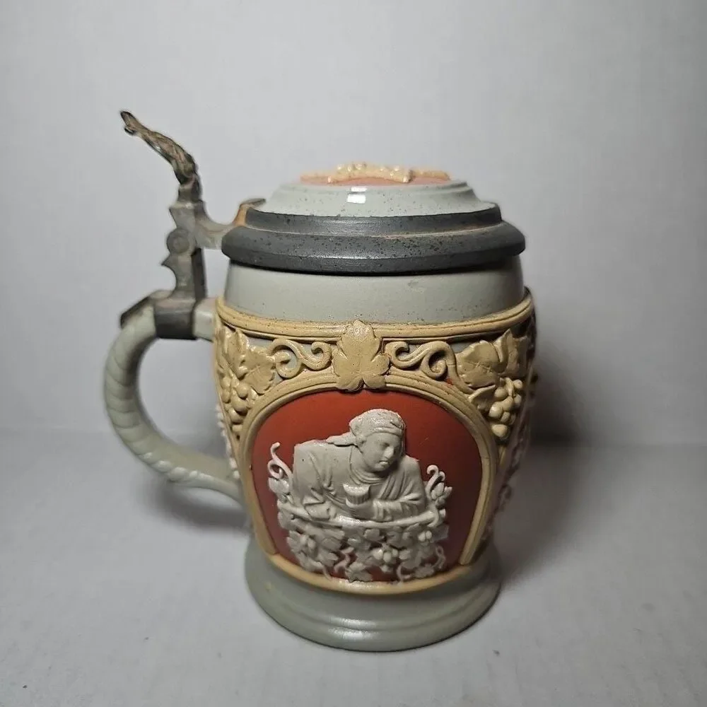 Vintage Antique Villeroy & Boch Mettlach Beer Stein Mug 1266 Antique Breweriana